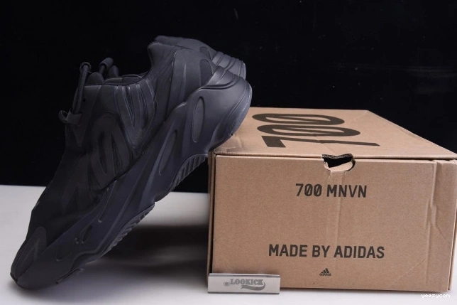 Yeezy Black Triple MNVN Boost Adidas FV4440 700 0707
